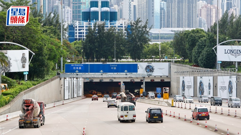 陳美寶指路政署及運輸署會將就第四條過海隧道進行初步審視，檢視現時坊間倡議的走線。資料圖片