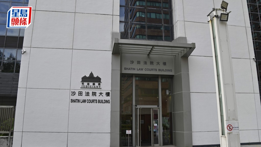 人稱「霸氣哥」的前網台主持曾建峯涉今年6月初,在火炭馬路及告示板上以黑色噴漆寫上「6436」字樣,以及蠟燭圖案,被控一項刑事損壞罪。 資料圖片