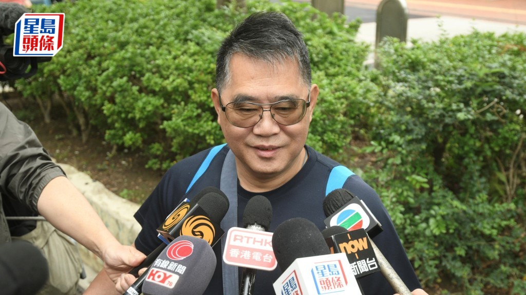 麥生指與太太在宏福苑居住超過40年。