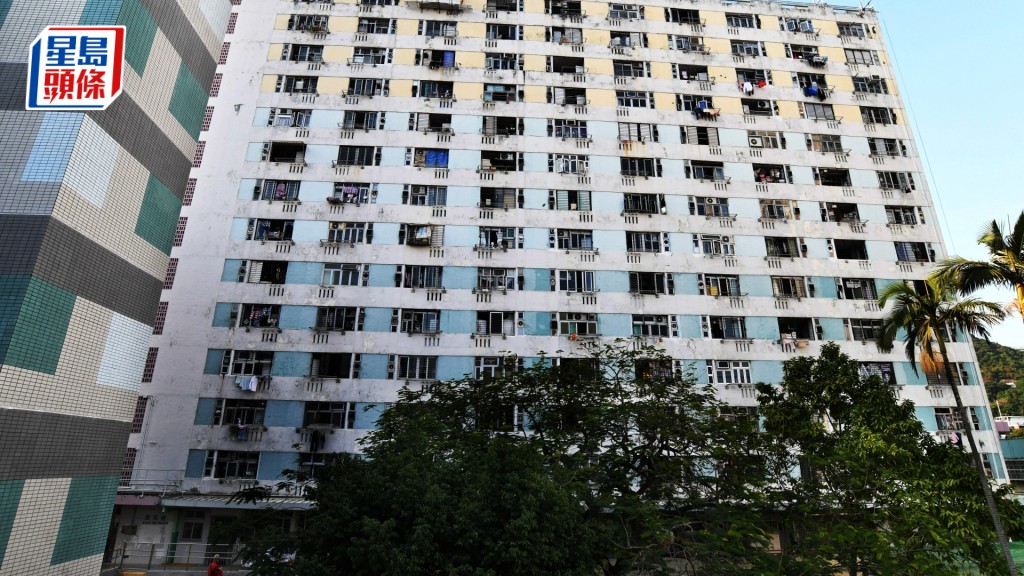 房委會去年推出「舉報濫用公屋獎」計劃後，共接獲5400宗參與計劃的實名舉報。資料圖片