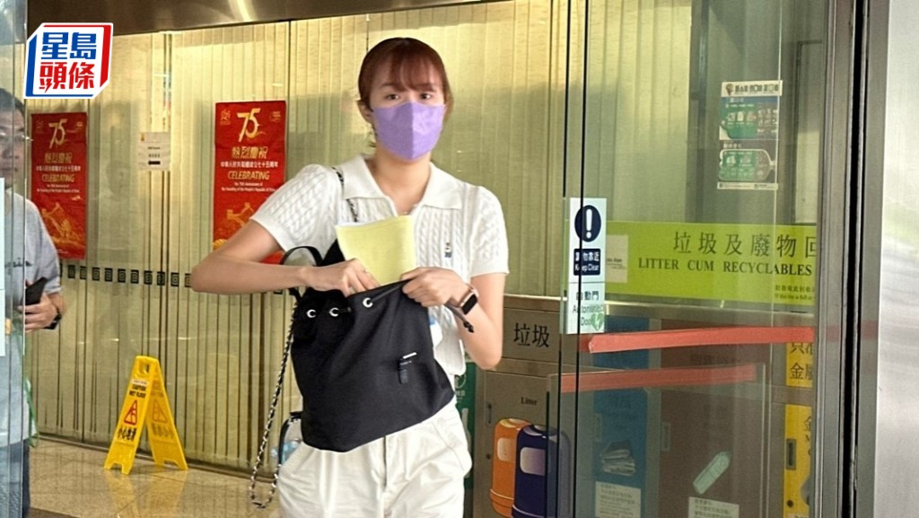 被告彭芷怡被控一項盜竊罪提堂。黃巧兒攝