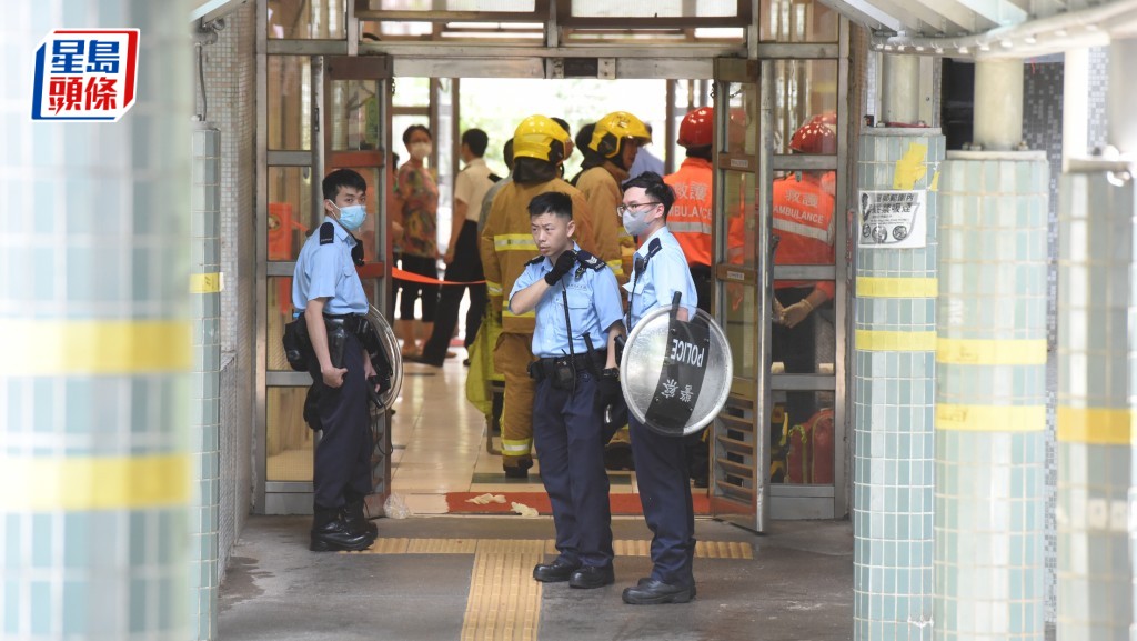 慈雲山慈樂邨2023年7月23日發生縱火傷人案，其中患有妄想症的長姊與五妹燒死，死因庭陪審團今日裁定死因存疑。資料圖片