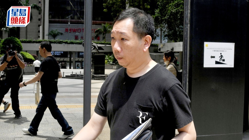 案中事主陳嘉健因遭被告推撞出馬路，被巴士撞傷肩膊，左手腕亦扭傷。資料圖片