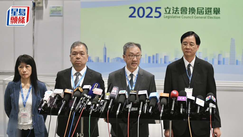 立法會選舉｜陸啟康稱票站安排大致暢順 對投票率不設指標 考慮保留較高使用率票站 