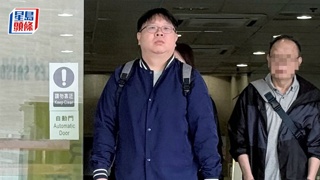 黃智恆自辯稱背對背離開時「屁股」碰到事主臀部。資料圖片