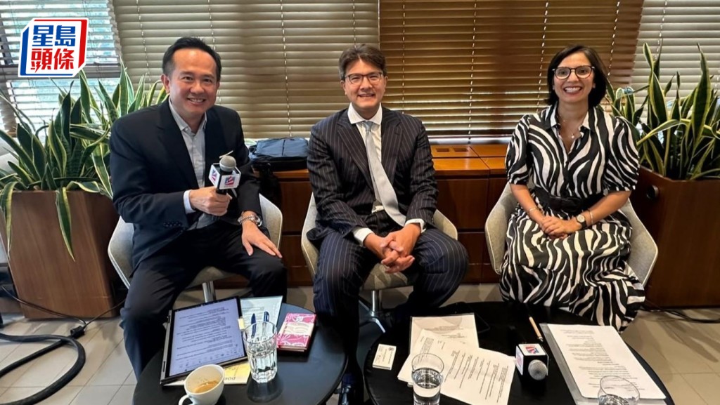 (左起) 香港美國商會法律委員會聯席主席陳文耀、毛樂禮及香港國際仲裁中心副秘書長 Kiran Sanghera。