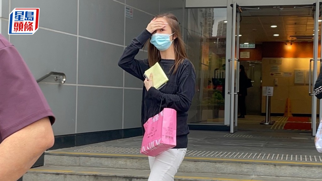 案中女被告蔡寶儀被指於茘枝角收押所與其他人士串謀妨礙司法公正。廖凱霖攝