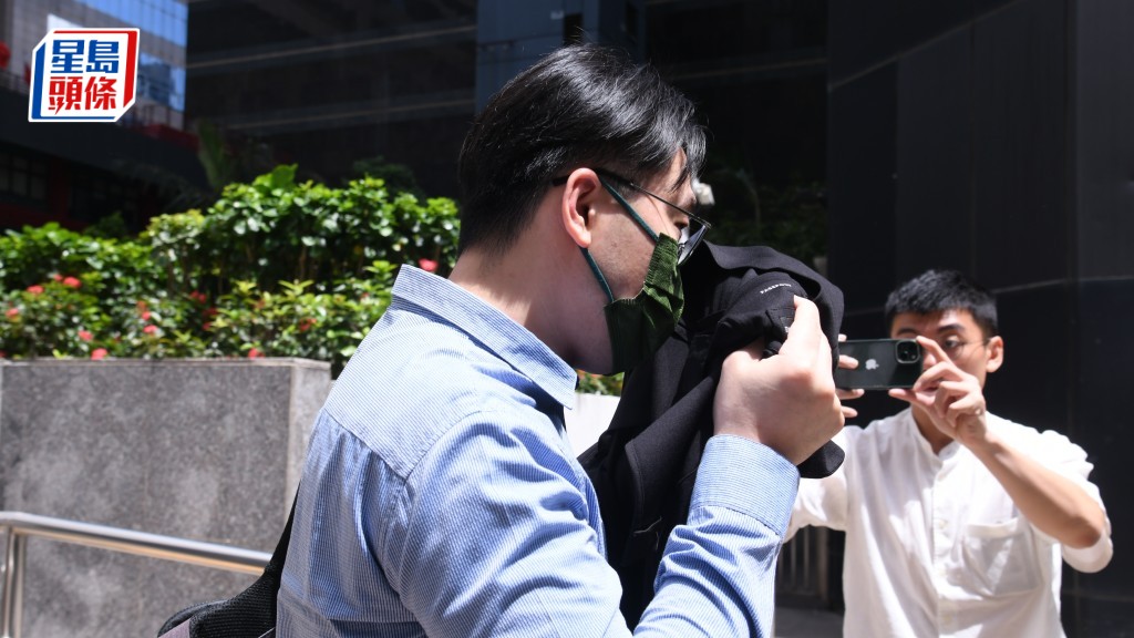 開案陳詞指，被告警誡下解釋無申報親屬關係是因「 人性弱點」。資料圖片
