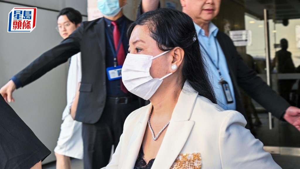 蔡母向警稱遭黑幫淋紅油追數160萬 又認曾輸幾千萬麻雀數