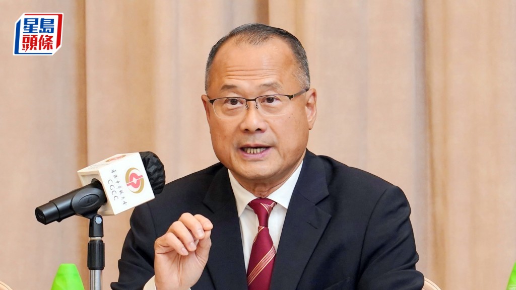 中總會長蔡冠深期望此行能拓展更多經貿框架、促成項目對接，讓香港專業服務參與中亞大型基建項目。資料圖片