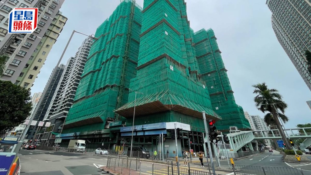 首匯暫收逾500票 提價加推50伙 每呎均價2.14萬 