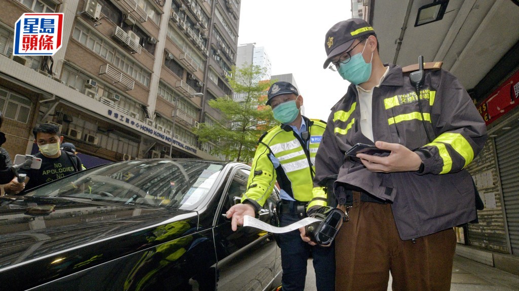 政府建議以電子方式派送定額罰款通知書予車主,料明年第3季實施。資料圖片