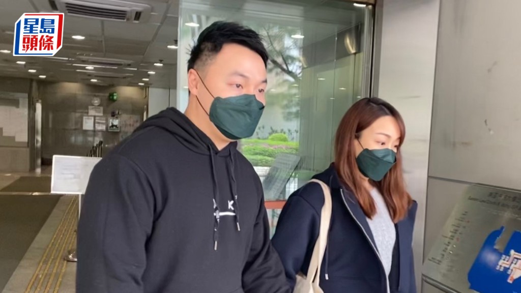 李瀚琦（左）供稱案發日在快艇上觀看堂兄滑水期間，突感底傳來撞擊感。蘇芷榆攝