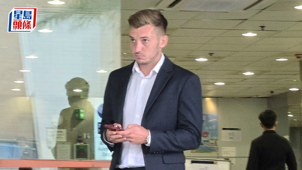 麦美伦供称，霍斌仁曾提出输4球赚1万元利诱他踢假波，但遭其拒绝。王仁昌摄