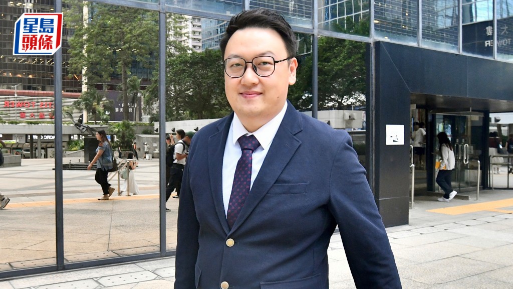 辯方代表被告施駿興向法庭申請「換官」。資料圖片