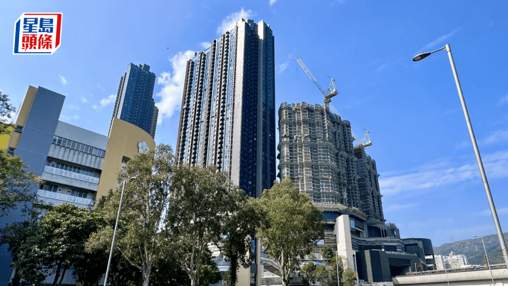 柏傲莊II天台特色戶4933萬沽 呎價達3.78萬