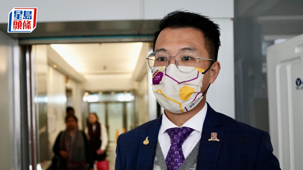 中大校友評議會主席暨選舉主任楊于銘到庭旁聽。蘇正謙攝