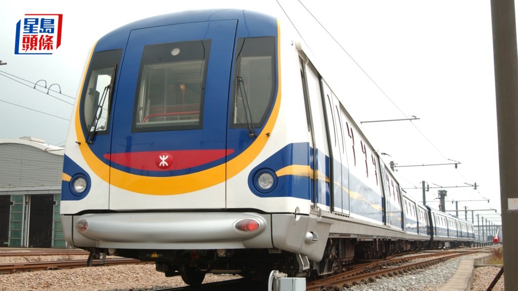 港鐵由周六至下周一加強6條鐵路綫列車服務。資料圖片
