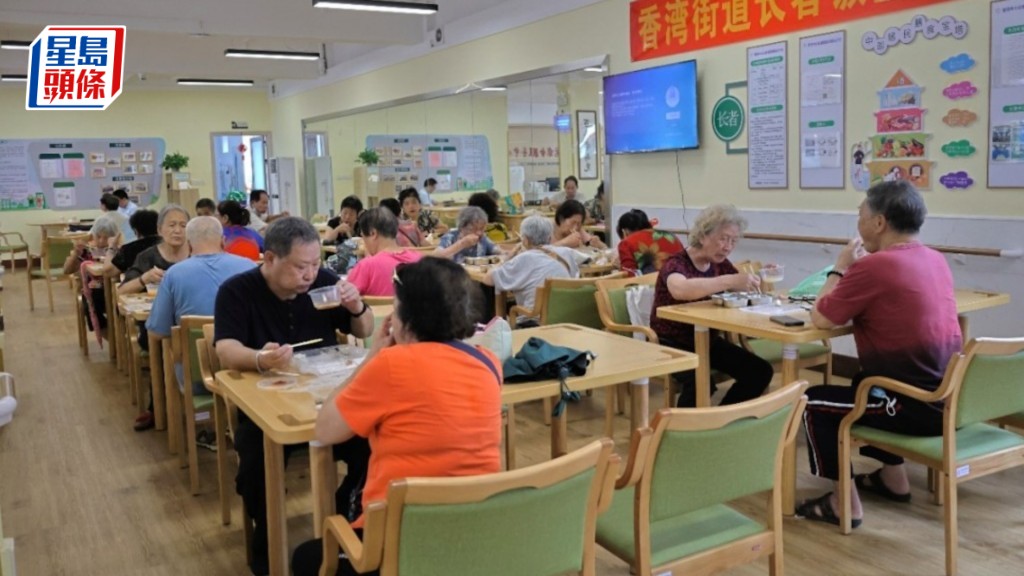近年越來越多長者選擇到內地養老。珠海市民政局資料圖片