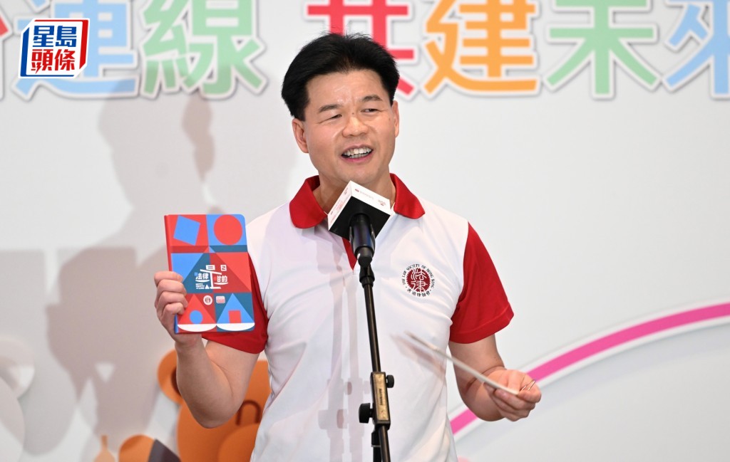 湯文龍認為，立法會議員「明顯」根據民意否決今次草案，「不代表以後不再做」。劉駿軒攝