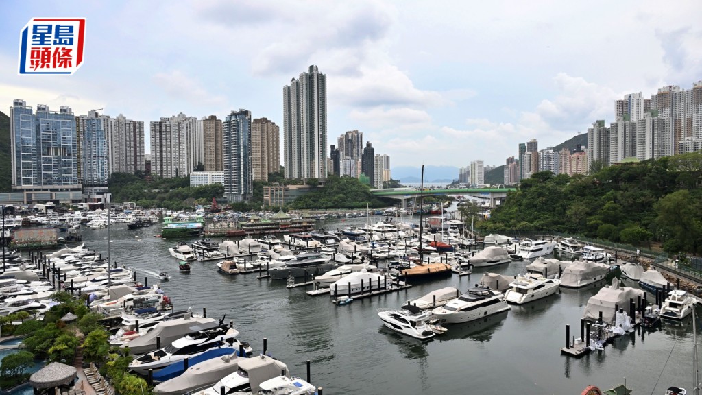 政府擬擴建香港仔避風塘，並增加私人遊艇泊位及配套以推動遊艇旅遊。資料圖片