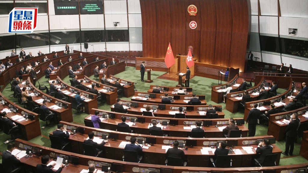 立法会｜回归后首次全体议员访京 李慧琼：助特区政府对接「十五五」规划