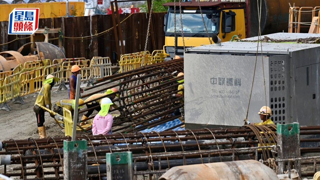 建造业最新失业率下降0.2个百分点至7%。资料图片