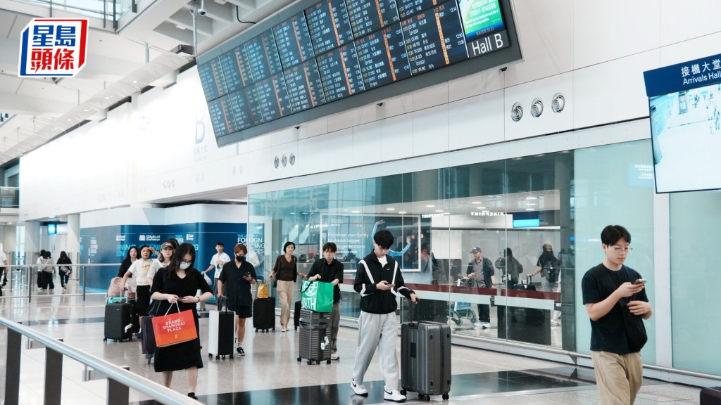 香港國際機場8月共處理586萬人次旅客按年升3.5%。資料圖片