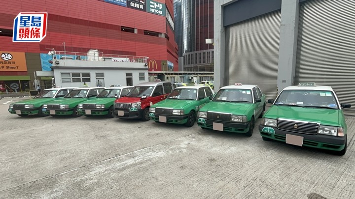 警方在西貢郊野公園一帶截獲7輛「黑的」。楊偉亨攝