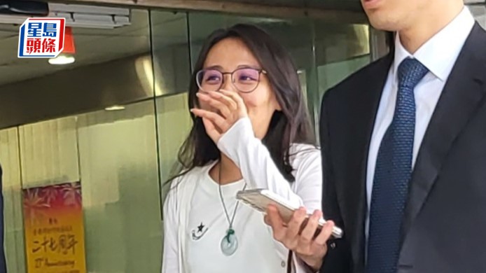 莊萃君否認9項代理人意圖欺騙其主事人而使用文件罪。資料圖片