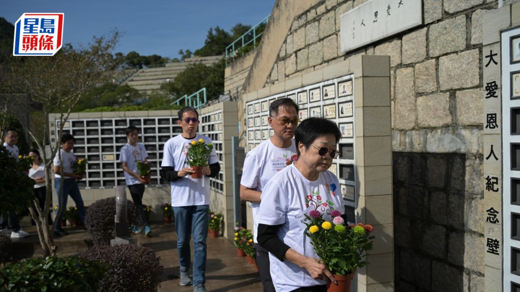 香港腎臟基金會及香港器官捐贈行動組舉行「秋祭感激大愛恩人」活動儀式。蘇正謙攝