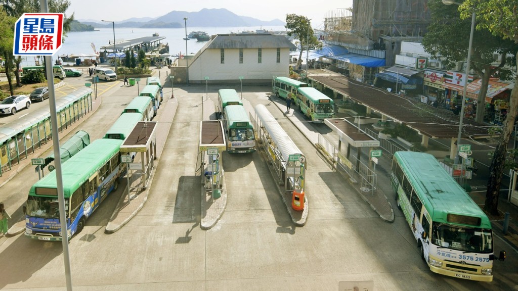 外勞小巴司機近日陸續抵港坓準備考牌。資料圖片