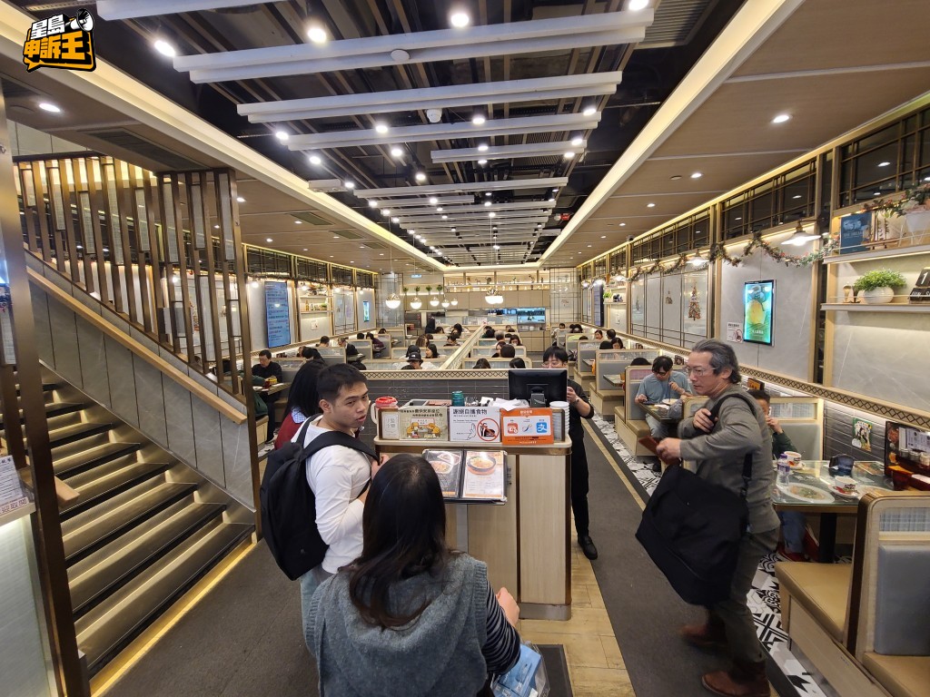 黃先生指餐廳曾和吳女士達成協議，各自負責一半工傷薪金。