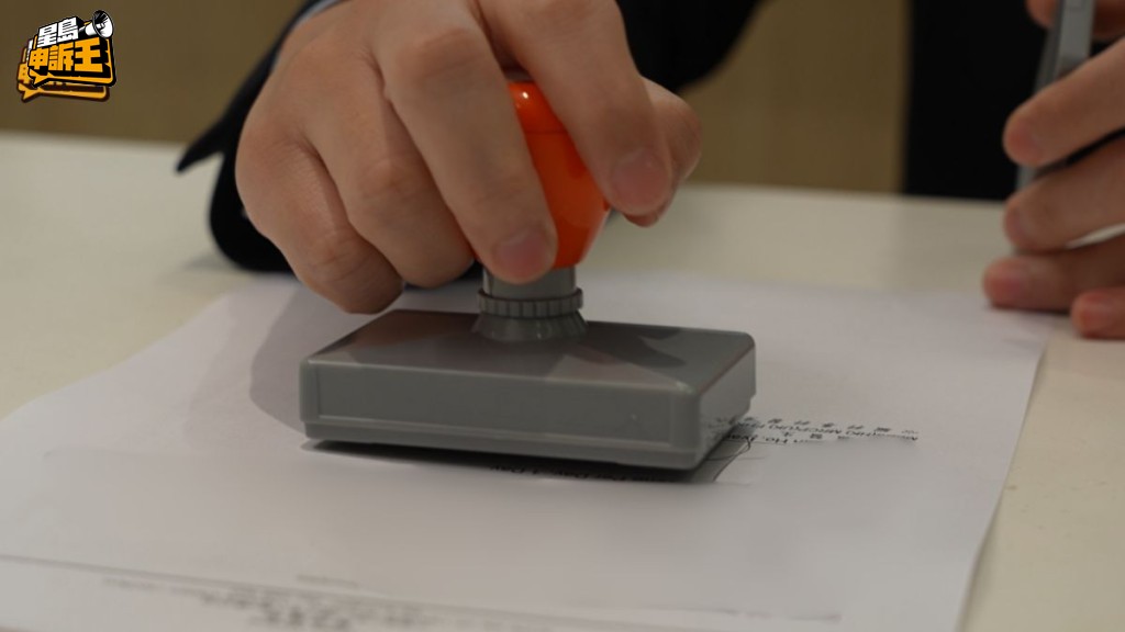 「瘦瘦筆」必須在醫生指示下進行，或得到醫生處方後在藥劑師監督下於註冊藥房購買。