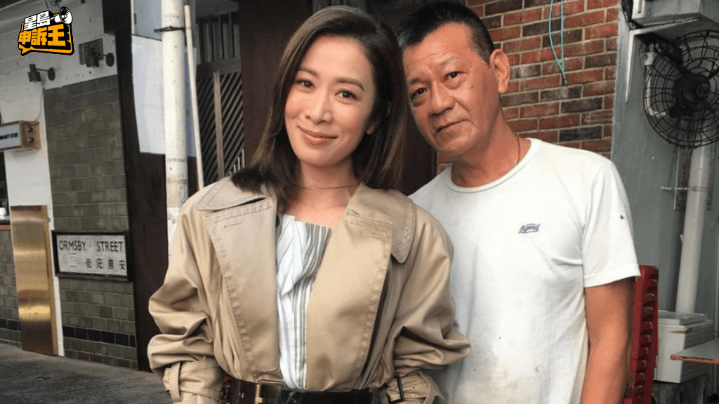視后佘詩曼也曾光顧,並與上手檔主潮叔合照。 視后佘詩曼也曾光顧,並與上手檔主潮叔合照。