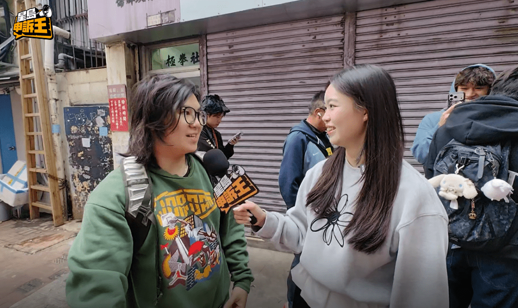 另一位食客阿朗,同樣是從網上得知這家肉餅飯,稱其為「亞洲第一口味」。 另一位食客阿朗,同樣是從網上得知這家肉餅飯,稱其為「亞洲第一口味」。