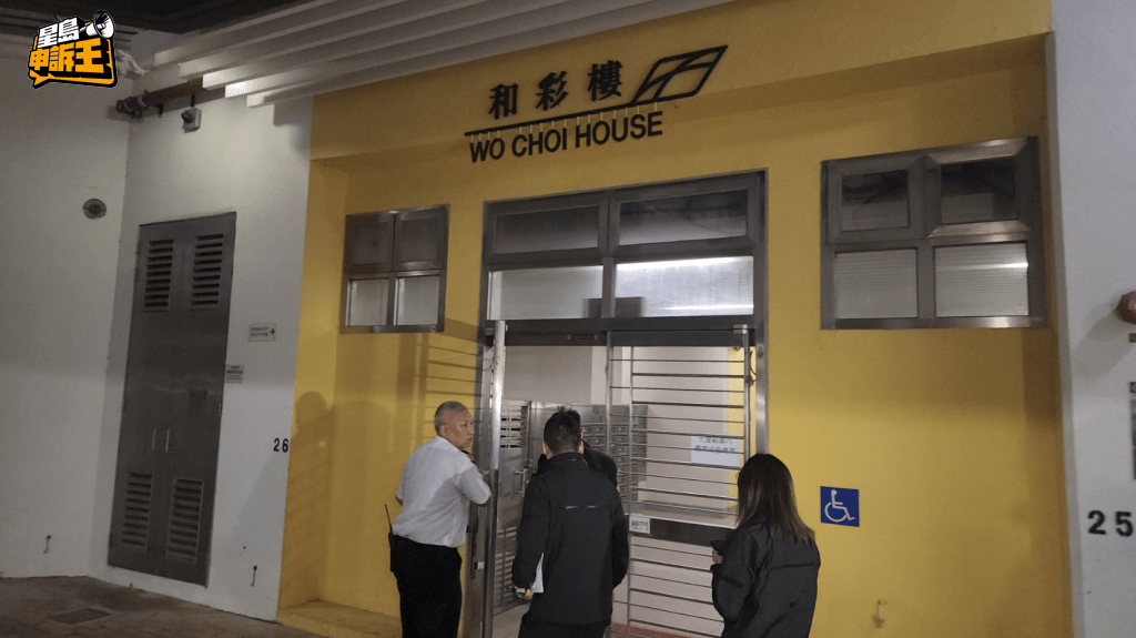 警員到場調查。黎志偉攝 警員到場調查。黎志偉攝