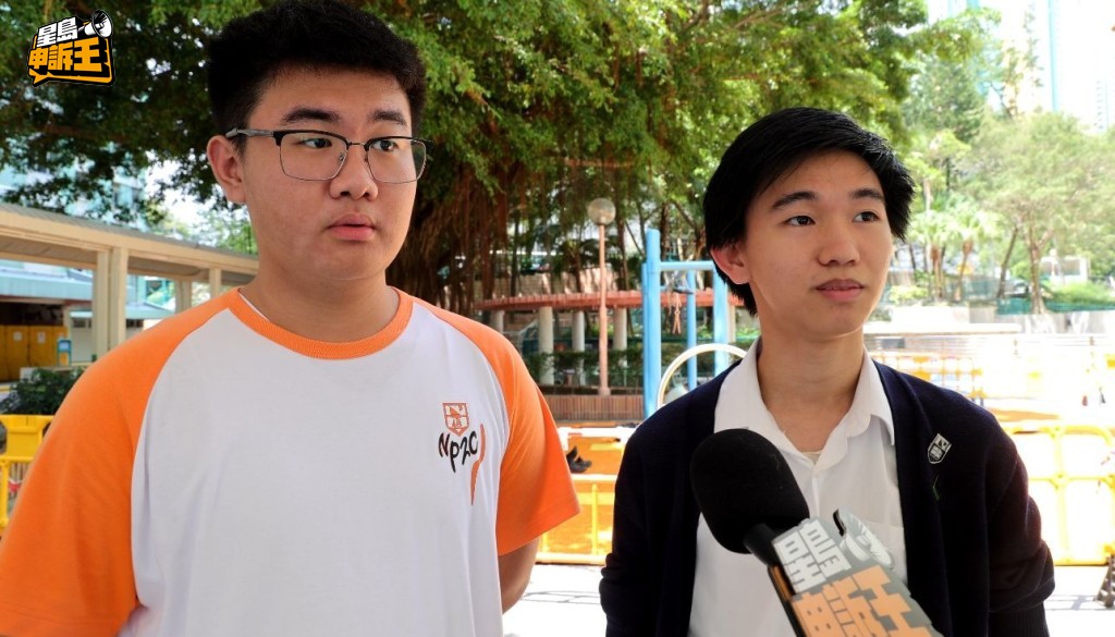 中學生Ivan(右)和阿Sam表示,該長髮男子經常在順天邨的快餐店出現。 中學生Ivan(右)和阿Sam表示,該長髮男子經常在順天邨的快餐店出現。