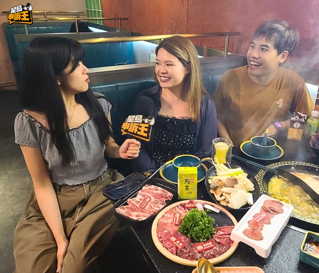 食客Collins笑言體驗過猛男貼身伺候飲食,一定會再與朋友到訪用餐。 食客Collins笑言體驗過猛男貼身伺候飲食,一定會再與朋友到訪用餐。