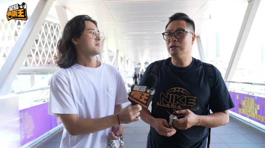 街訪發現大部分都對「超A」貨不感興趣。市民謝先生說,想要名牌最好自己努力賺錢儲錢才買,萬一戴假貨被揭穿便十分尷尬和丟臉。 街訪發現大部分都對「超A」貨不感興趣。市民謝先生說,想要名牌最好自己努力賺錢儲錢才買,萬一戴假貨被揭穿便十分尷尬和丟臉。
