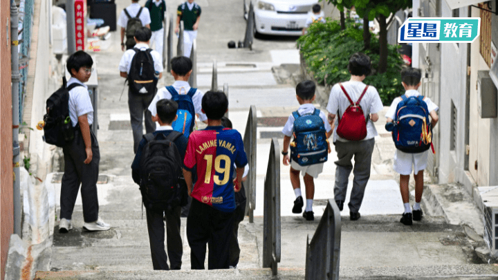 教育局早前更新《學校行政手冊》時特別提到，學校不應讓學生重覆留級。 資料圖片