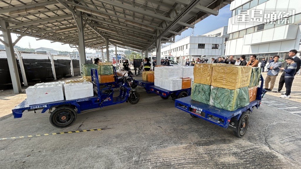 海關展示證物。蔡楚輝攝 海關展示證物。蔡楚輝攝