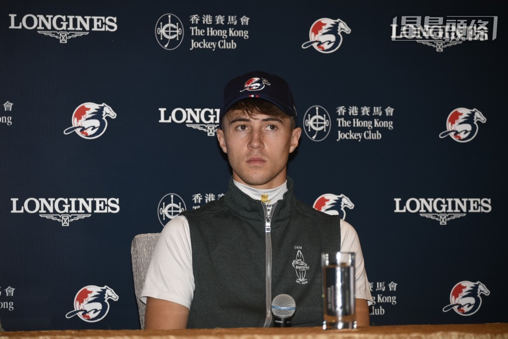 麥文堅雖然年紀輕輕，但已經贏過不少大賽，他更曾經夥拍「道德美鑽」在美國贏出一級賽育馬者盃草地大賽，前景無限。