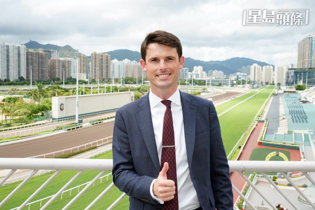 甘敏斯對獲發香港練馬師牌照感到雀躍,十分期待於20262027年度馬季加入香港的世界級練馬師行列, 甘敏斯對獲發香港練馬師牌照感到雀躍,十分期待於20262027年度馬季加入香港的世界級練馬師行列,