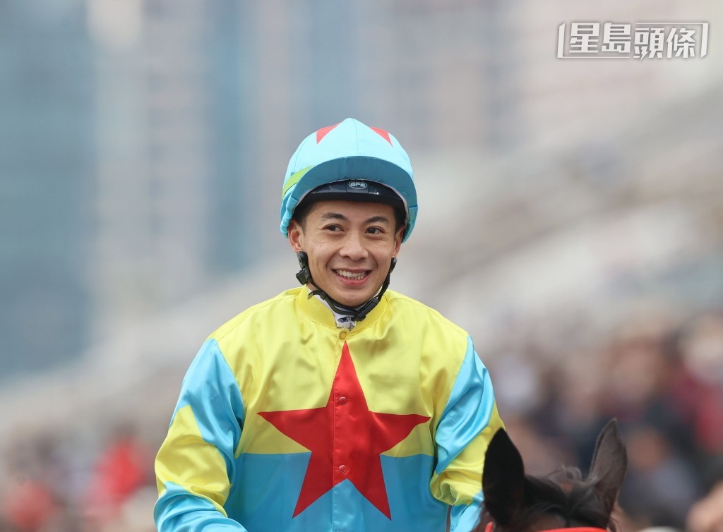 梁家俊曾在香港、紐西蘭及英國策騎,經驗豐富。 梁家俊曾在香港、紐西蘭及英國策騎,經驗豐富。