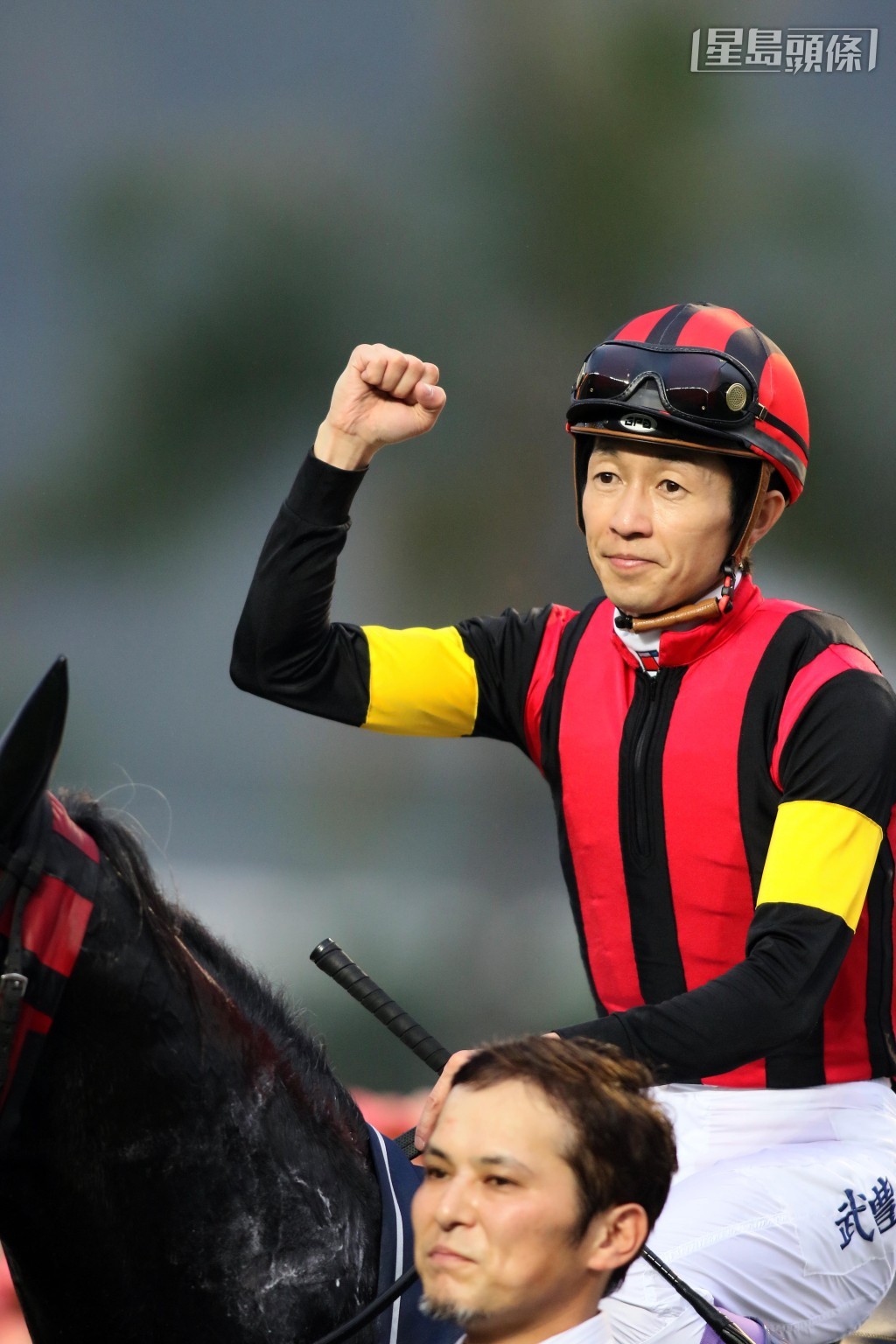 現年五十六歲的武豐 (圖) 仍是勝出秋季天皇賞次數最多的騎師,過去數十年來贏過七屆賽事。 現年五十六歲的武豐 (圖) 仍是勝出秋季天皇賞次數最多的騎師,過去數十年來贏過七屆賽事。