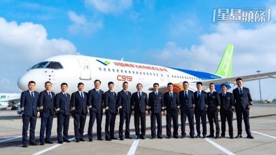 民航處的機長和其他飛行專家參與C919飛行測試。圖:民航處 民航處的機長和其他飛行專家參與C919飛行測試。圖:民航處