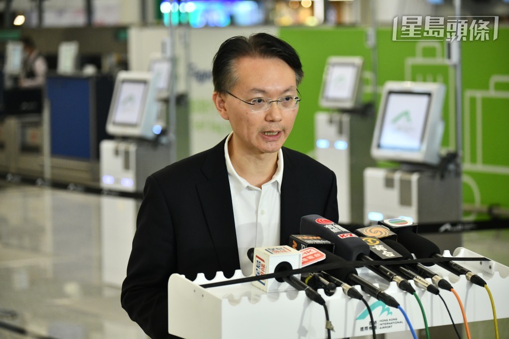 機管局客運大樓及旅客體驗總經理歐陽顯宏。