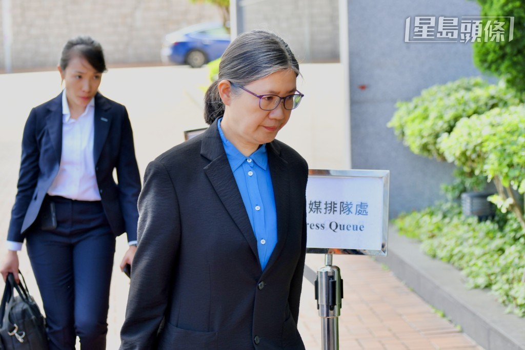 政府化驗所法證事務部總化驗師（藥物、毒理及文件科）李詠文出庭作供。