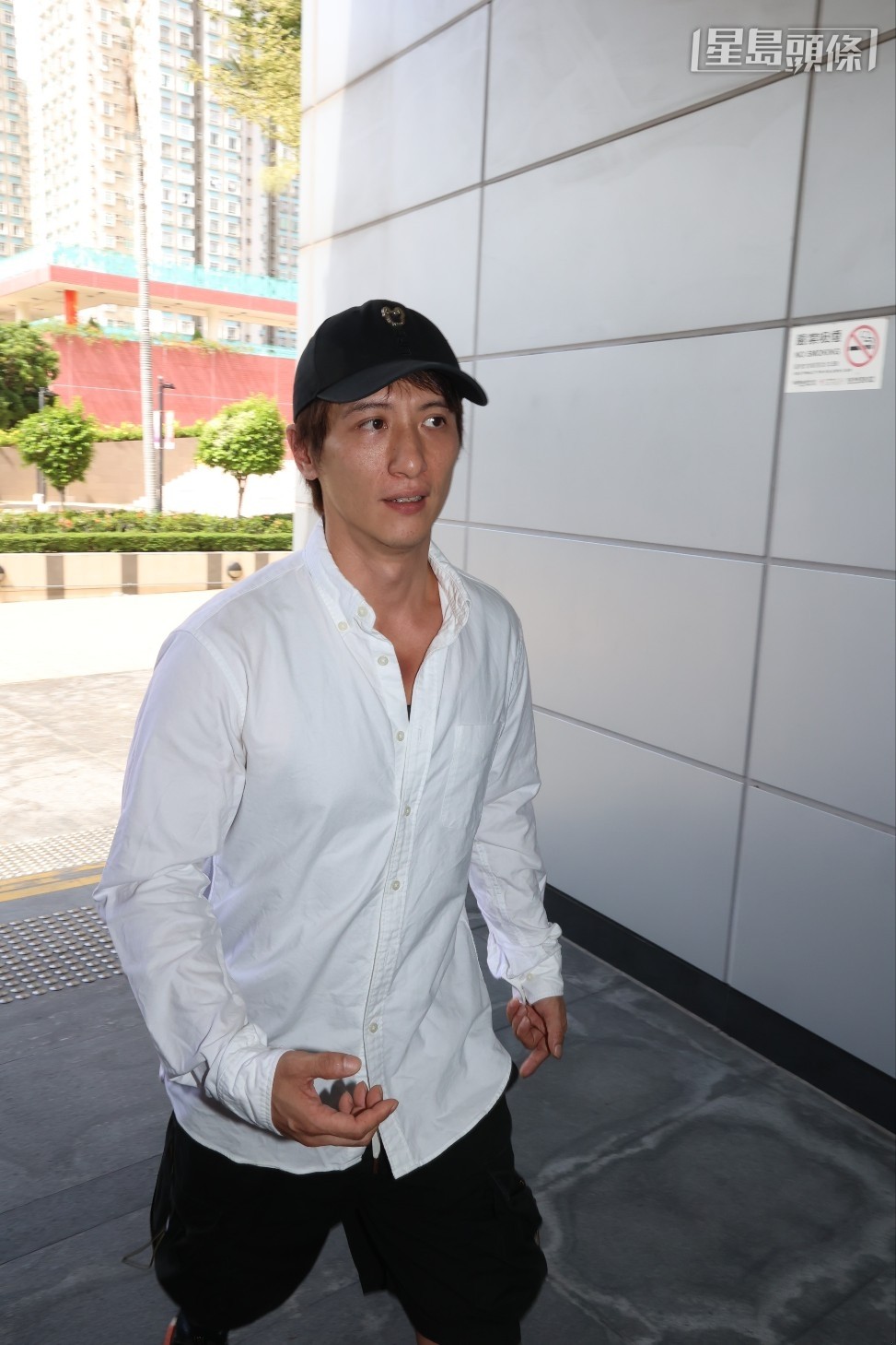 周永恆自稱一個月送外賣3萬元人工，坐監兩個星期已賺少1.5萬元。